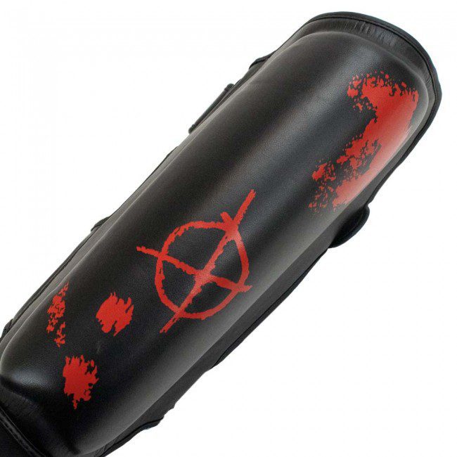 Super Pro kickboks scheenbeschermers "Skull" (zwart) XL Super Pro kickboks scheenbeschermers "Skull" (zwart) XL