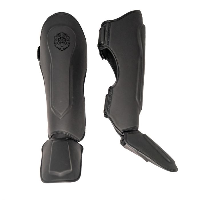Leo Pattaya Shin Instep mat black Leo Pattaya Shin Instep mat black