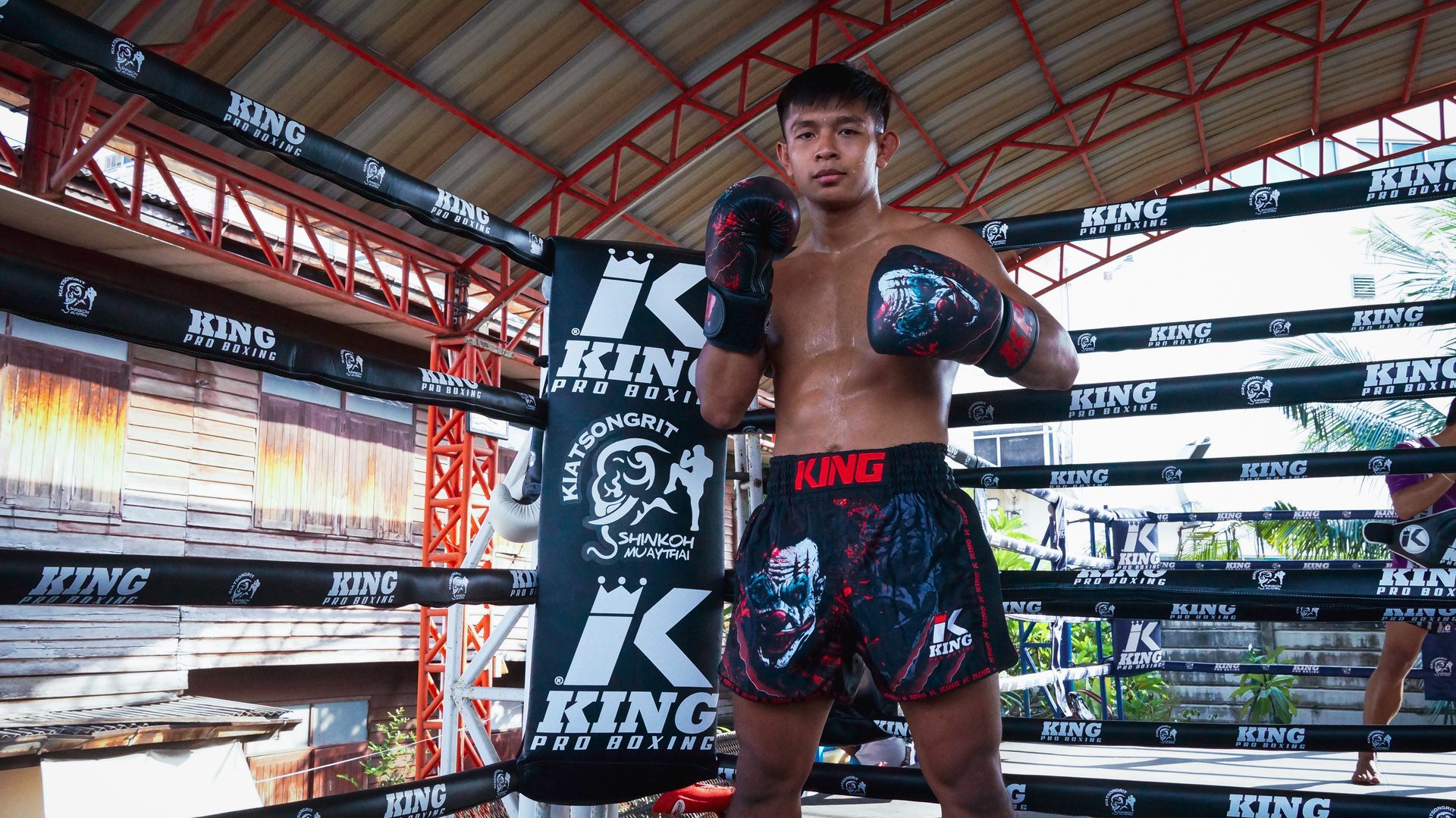 King Pro Boxing Muay Thai Trunks Scary (KPB SCARY) King Pro Boxing Muay Thai Trunks Scary (KPB SCARY)