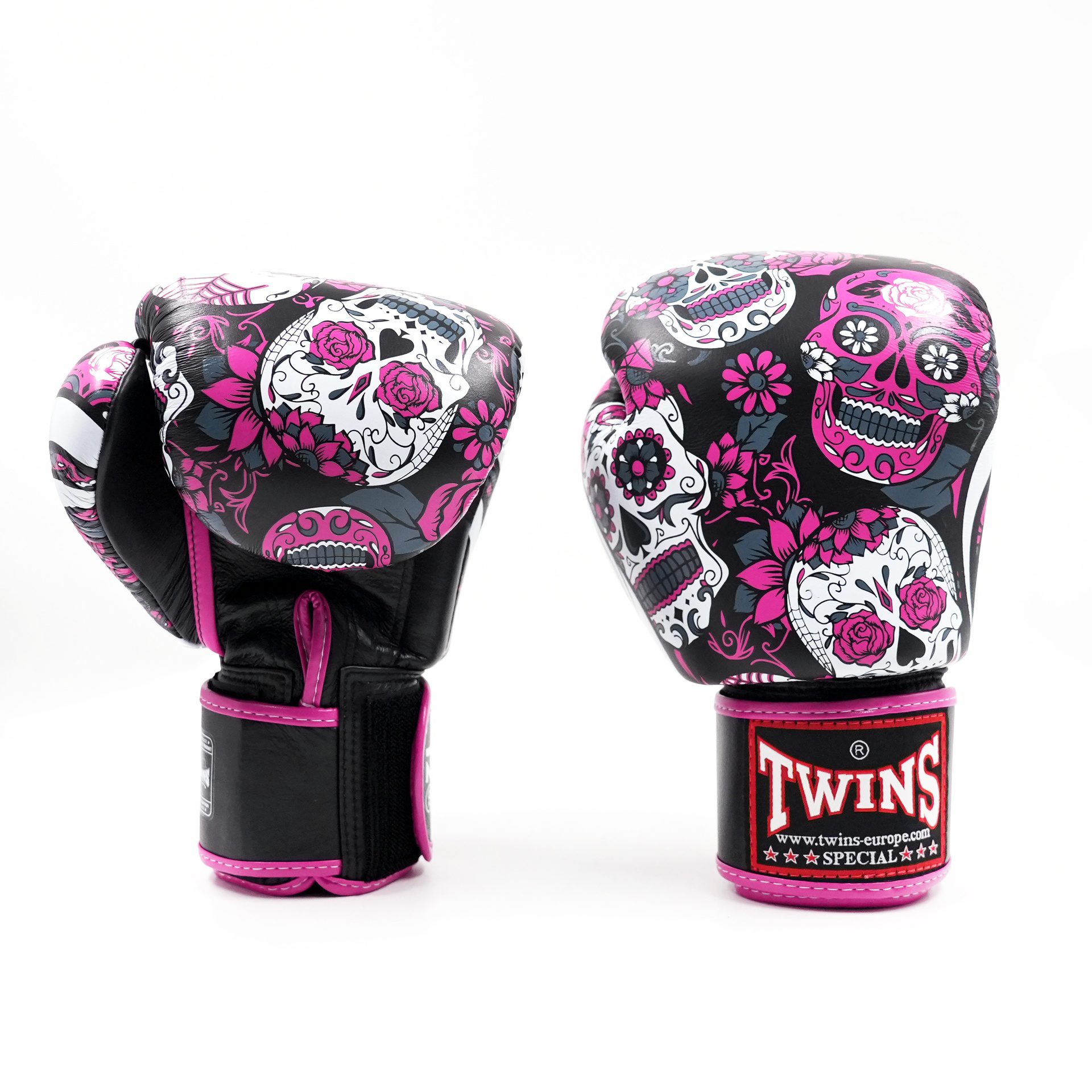 Twins BGVL3 Fantasy Kickbokshandschoenen Roze (FBGVL-3-SKULL-PINK)