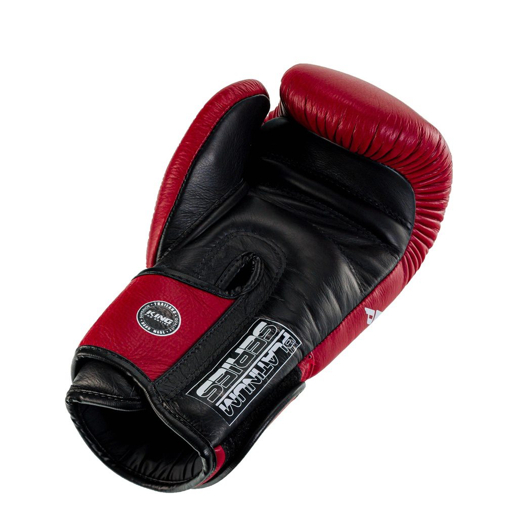 King Pro Boxing Kickbokshandschoenen Platinum (KPB-BG-PLATINUM-4) King Pro Boxing Kickbokshandschoenen Platinum (KPB-BG-PLATINUM-4)