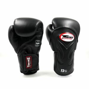 Twins Special Bokshandschoenen Deluxe Velcro (BGVL 6 BLACK) Twins Special Bokshandschoenen Deluxe Velcro (BGVL 6 BLACK)