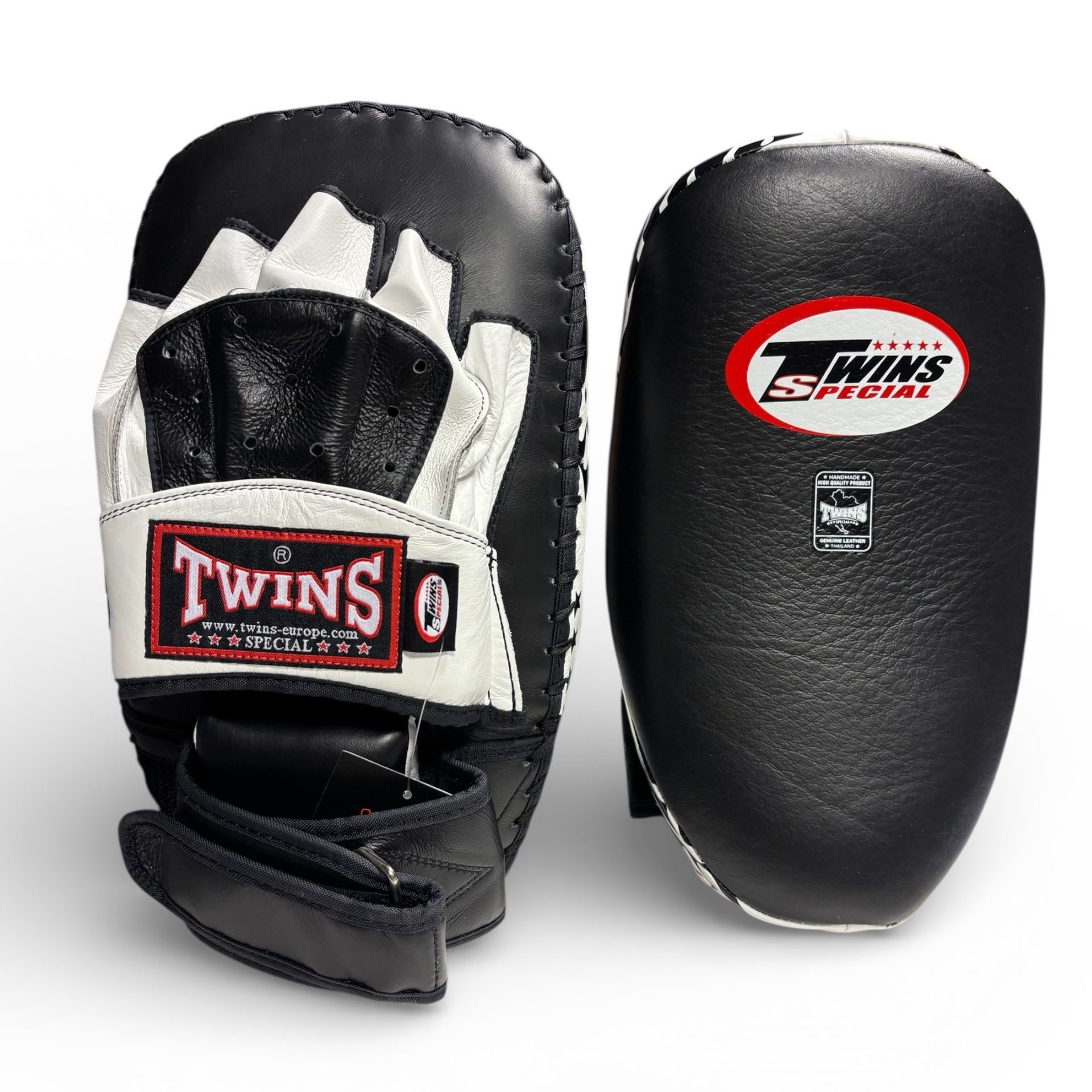 Twins Special Hybrid Mitts Kick Pad (PML 23 BLACK WHITE) Twins Special Hybrid Mitts Kick Pad (PML 23 BLACK WHITE)