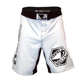 Bad Boy Legacy MMA broek XL (wit)<!-- 86999 Vechtsportwinkel.com -->