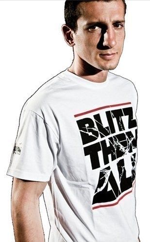 TOP TEN T-Shirt “Blitz them all” Zwart
