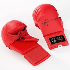 Tokaido WKF Vuistbeschermer met duim – Rood<!-- 342661 Essimo -->