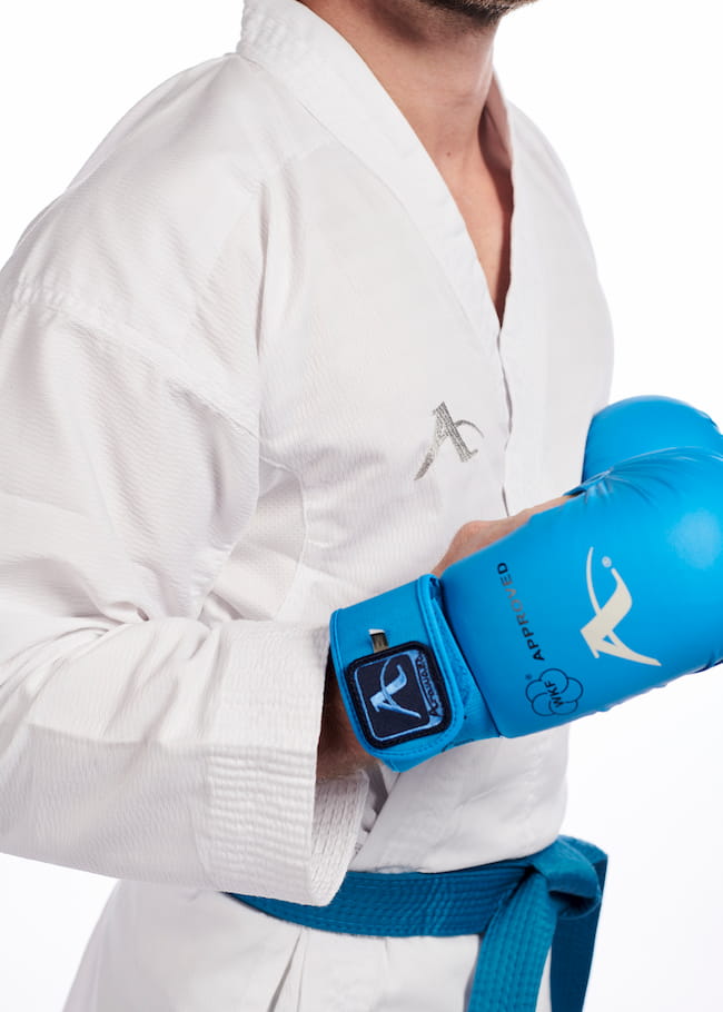 Arawaza Karatepak Kumite WKF Approved - maat 4 / | Vechtsportwinkel