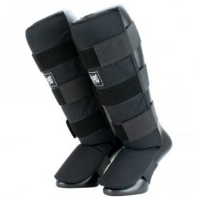 Super Pro Combat Gear Scheenbeschermer Savior Zwart/Wit<!-- 451354 Vechtsportwinkel.com -->