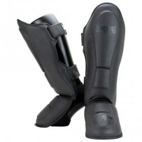 Super Pro scheenbeschermer “Guardian” Leder (antraciet)<!-- 451341 Vechtsportwinkel.com -->