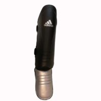 adidas Hybrid Super Pro Scheenbeschermers , zilver