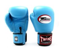 Twins Special Kickbokshandschoenen Lichtblauw (BGVL 3 LIGHT BLUE)