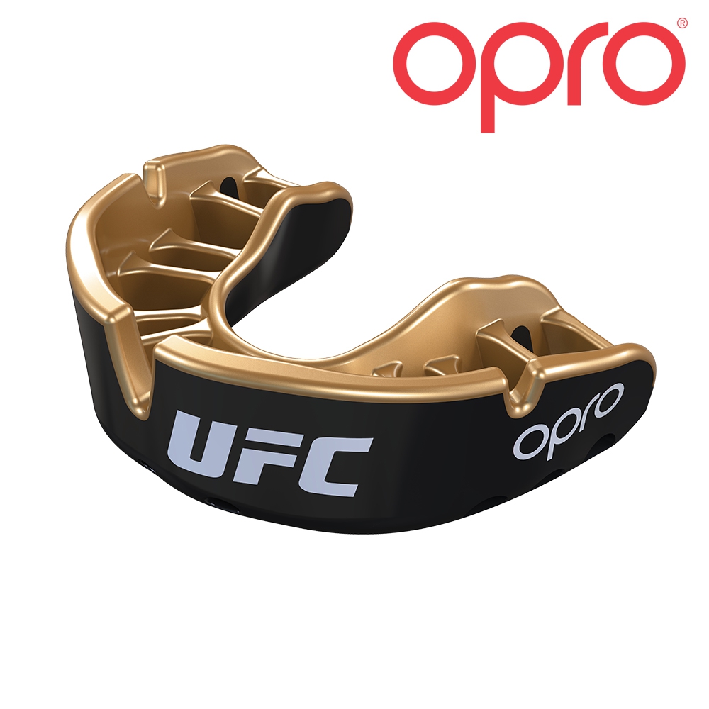 UFC OPRO Gold Gebitsbescherming Junior Zwart (OPRO GOLD JR BLACK METAL GOLD)