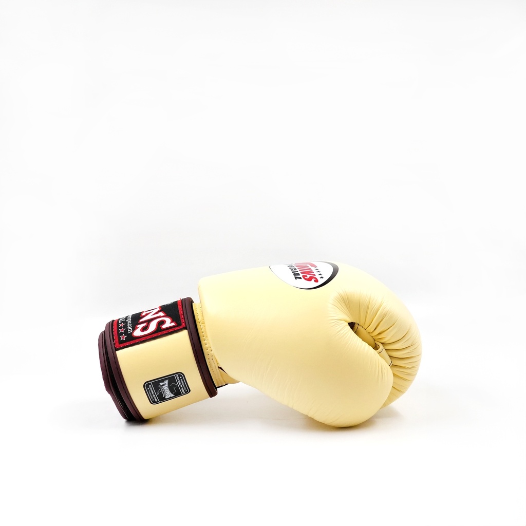 Twins Special Kickbokshandschoenen BGVL-3 VANILA (BGVL-3 VANILA) Twins Special Kickbokshandschoenen BGVL-3 VANILA (BGVL-3 VANILA)