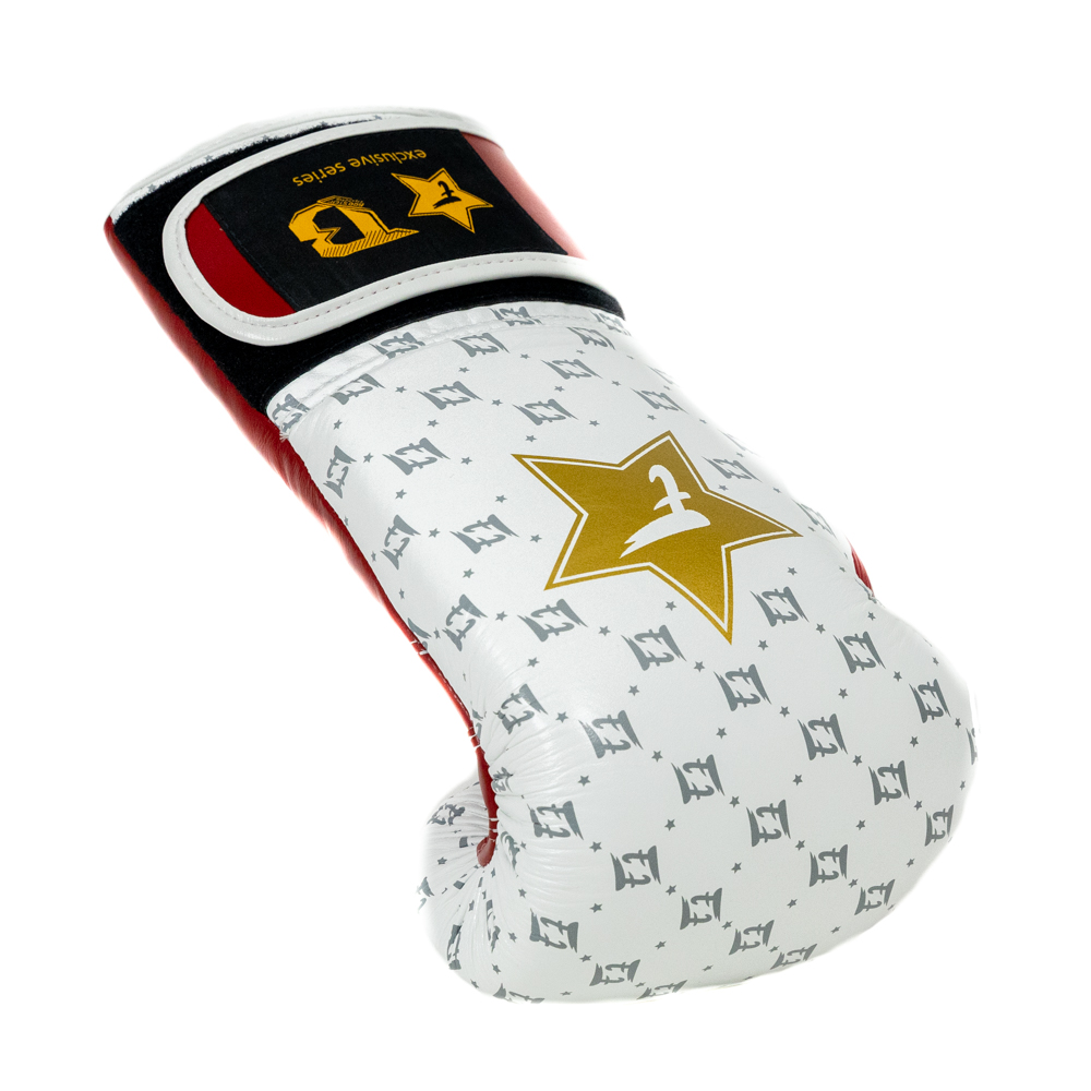 Fairtex X Booster Kickbokshandschoenen Wit Rood (FXB BG STAR WH WR) Fairtex X Booster Kickbokshandschoenen Wit Rood (FXB BG STAR WH WR)