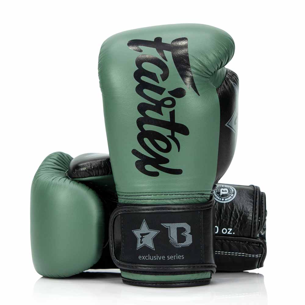 Fairtex X Booster Kickbokshandschoenen (FXB BG V2 GR BK BK) Fairtex X Booster Kickbokshandschoenen (FXB BG V2 GR BK BK)