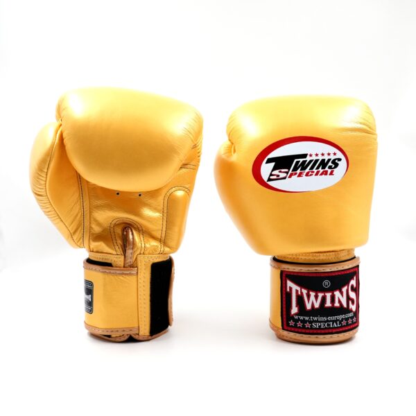 Twins Special BGVL-3 Kickbokshandschoenen (BGVL 3 GOLD) Twins Special BGVL-3 Kickbokshandschoenen (BGVL 3 GOLD)