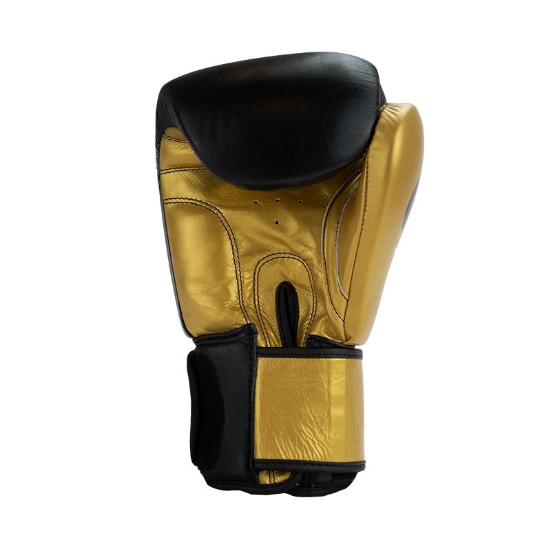Super Pro Combat Gear Bokszakhandschoen - Undisputed - Goud / Zwart Super Pro Combat Gear Bokszakhandschoen - Undisputed - Goud / Zwart