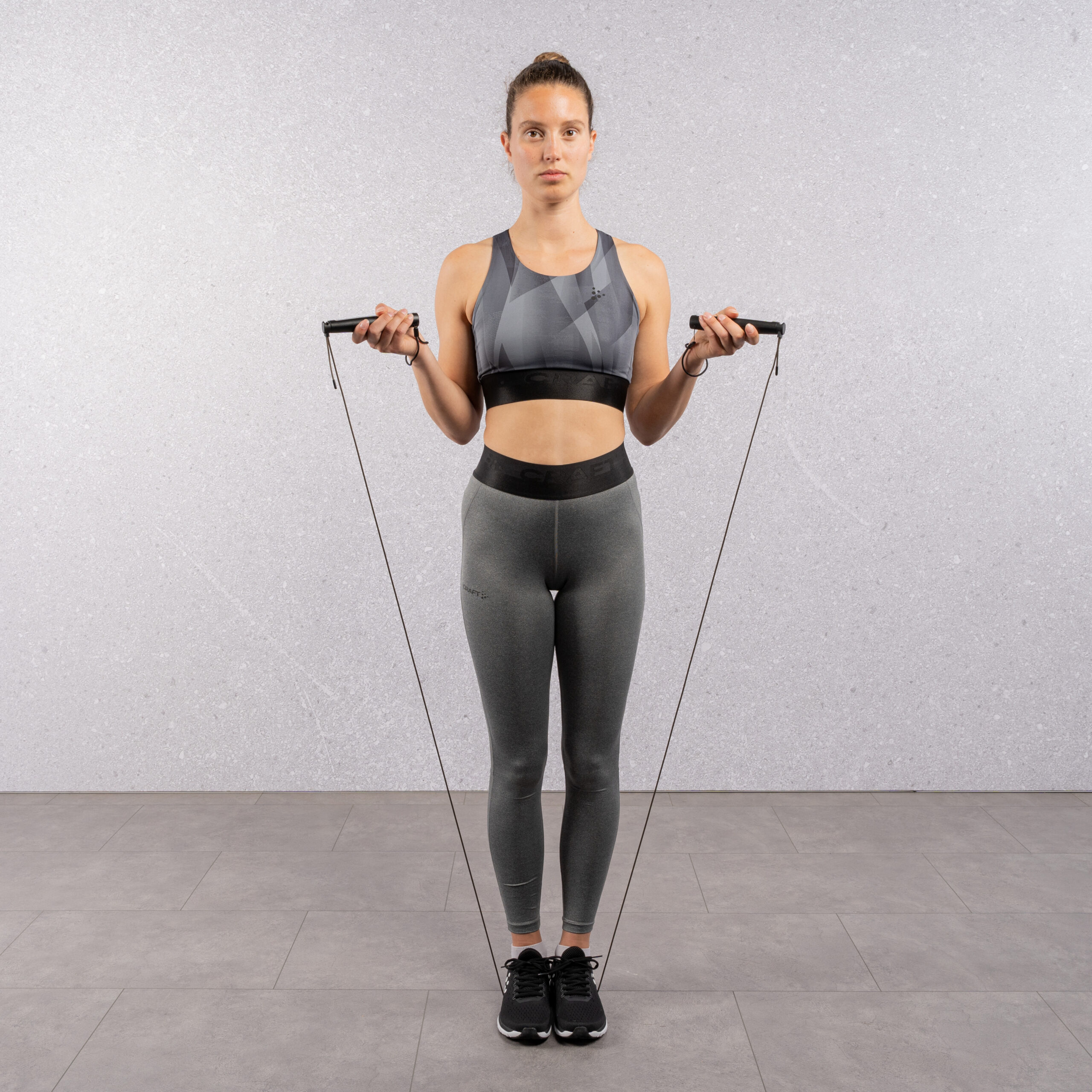 Tunturi Springtouw - Smart Jump Rope With Display And App - Zwart Tunturi Springtouw - Smart Jump Rope With Display And App - Zwart