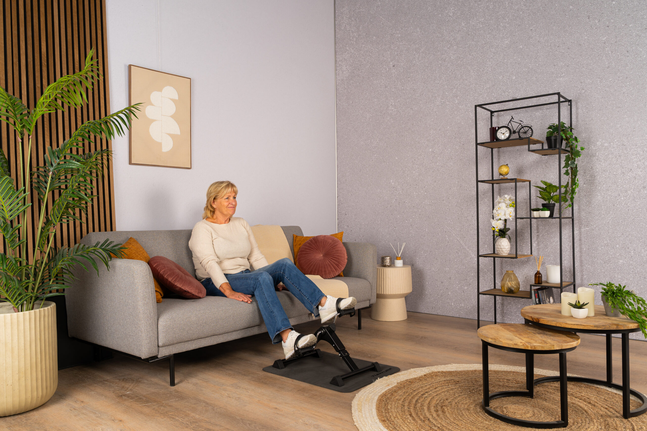 Tunturi Hometrainer - Mini Bike Foldable - Zwart Tunturi Hometrainer - Mini Bike Foldable - Zwart