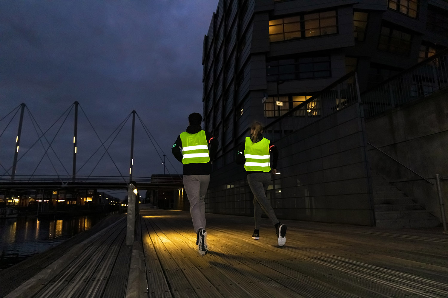 Tunturi Veiligheidsvest - Safety Vest M - Geel Tunturi Veiligheidsvest - Safety Vest M - Geel