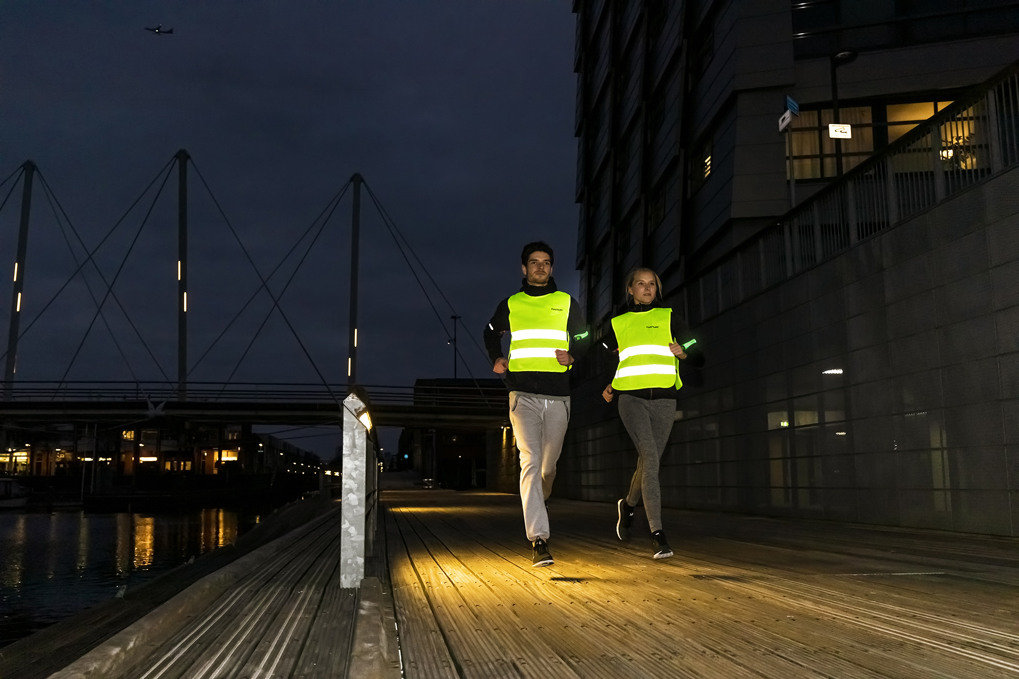 Tunturi Veiligheidsvest - Safety Vest M - Geel Tunturi Veiligheidsvest - Safety Vest M - Geel