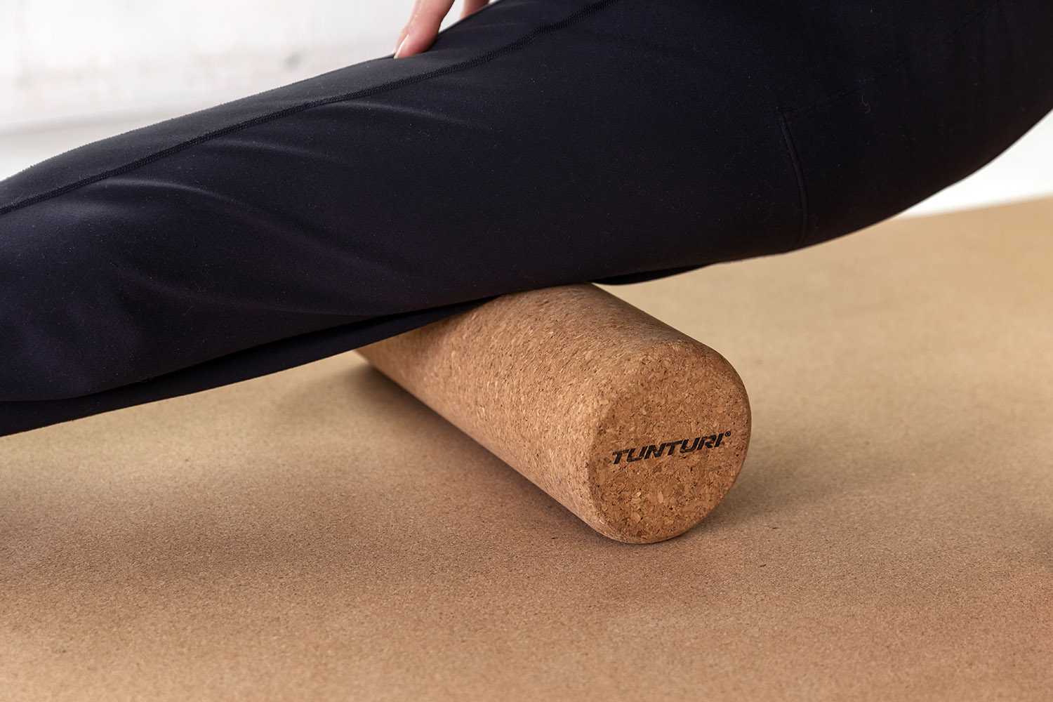 Tunturi Nieuw - Cork Massage Roller 30cm - Kurk Tunturi Nieuw - Cork Massage Roller 30cm - Kurk