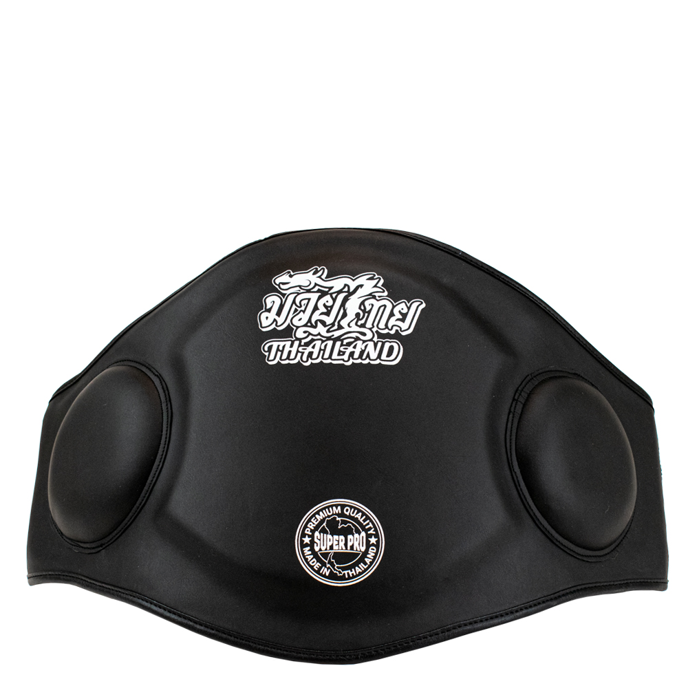 Super Pro Combat Gear Belly Protector - Pattaya MADE in THAILAND - Zwart / Wit Super Pro Combat Gear Belly Protector - Pattaya MADE in THAILAND - Zwart / Wit
