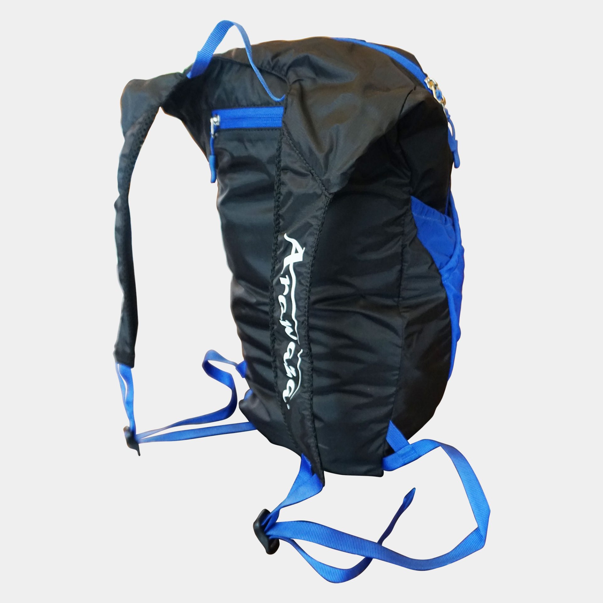 Arawaza Rugzak - Stowaway - Zwart / Blauw / Roze / Oranje (RASBBPSB) Arawaza Rugzak - Stowaway - Zwart / Blauw / Roze / Oranje (RASBBPSB)