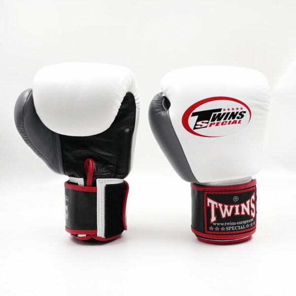 Twins Special BGVL 3 Kickbokshandschoenen (BGVL-3-3TBLACKWHITEGREY) Twins Special BGVL 3 Kickbokshandschoenen (BGVL-3-3TBLACKWHITEGREY)