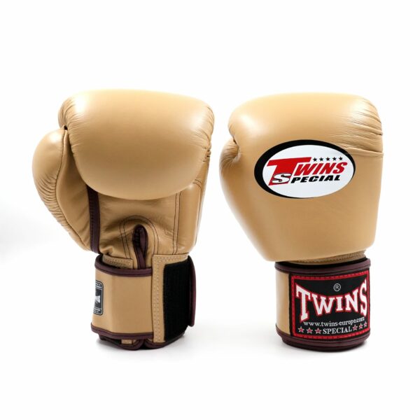 Twins Special BGVL 3 Bokshandschoenen (BGVL 3 LATTE) Twins Special BGVL 3 Bokshandschoenen (BGVL 3 LATTE)