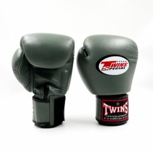 Twins Special BGVL 3 Bokshandschoenen (BGVL 3 OLIVE) Twins Special BGVL 3 Bokshandschoenen (BGVL 3 OLIVE)