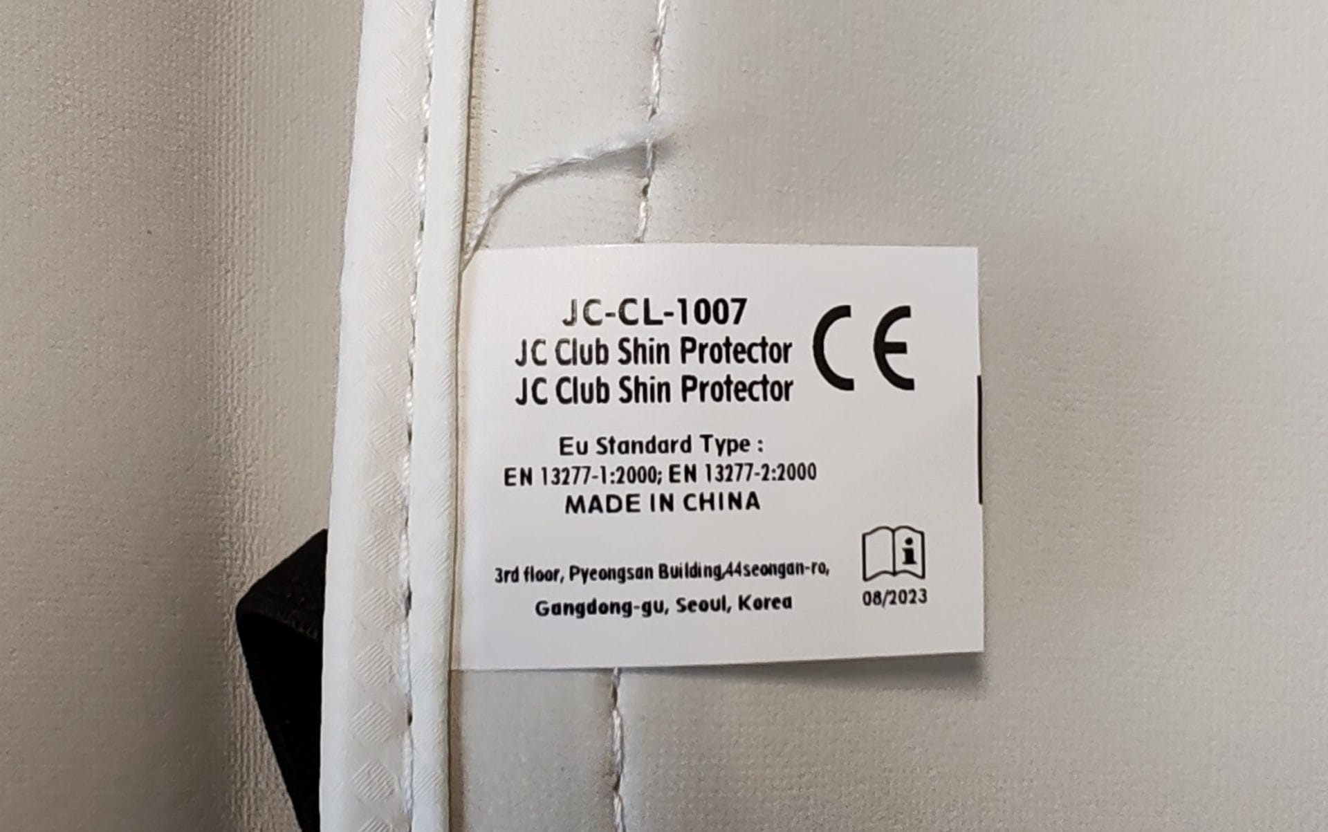 JCalicu Kniebeschermers - JC Club - Wit (JC-CL-1007) JCalicu Kniebeschermers - JC Club - Wit (JC-CL-1007)