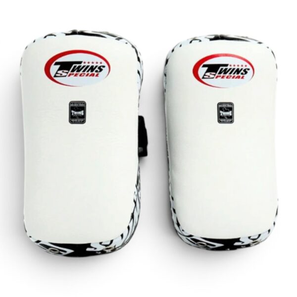 Twins Special Thai Pads White L (KPL 12 WHITE L) Twins Special Thai Pads White L (KPL 12 WHITE L)