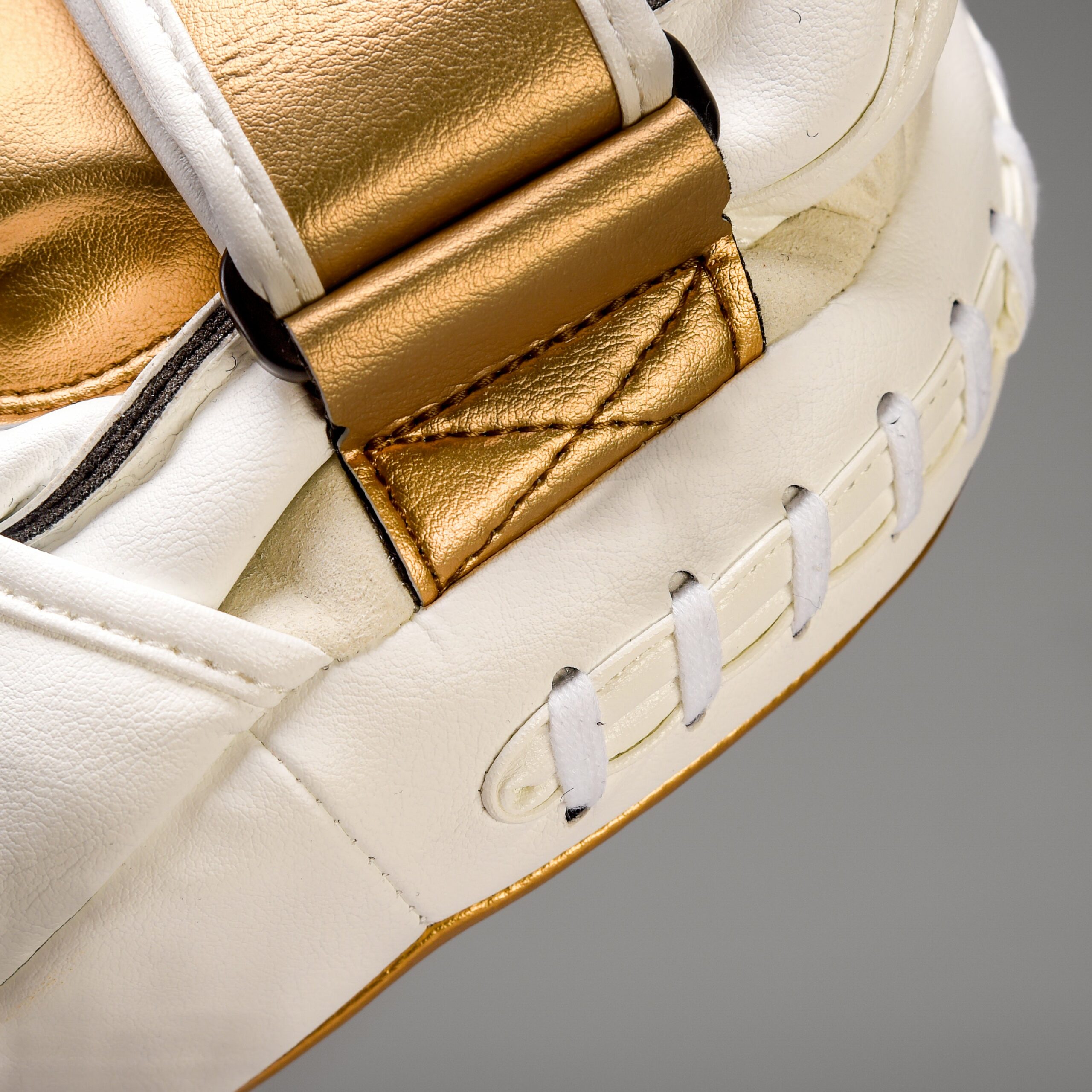 Joya Performance CM100 Handpads Wit Goud Joya Performance CM100 Handpads Wit Goud