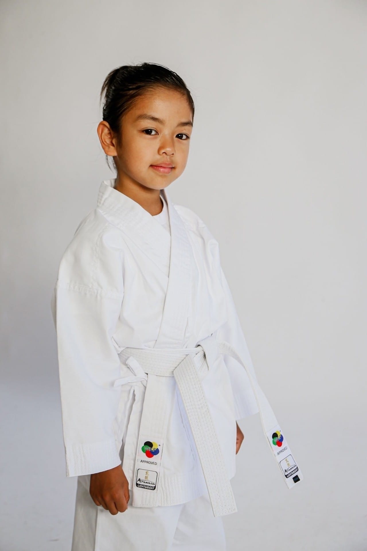 Arawaza Karatepak - Lightweight karatepak SL voor beginners WKF - Wit (RKLWSLWKF) Arawaza Karatepak - Lightweight karatepak SL voor beginners WKF - Wit (RKLWSLWKF)