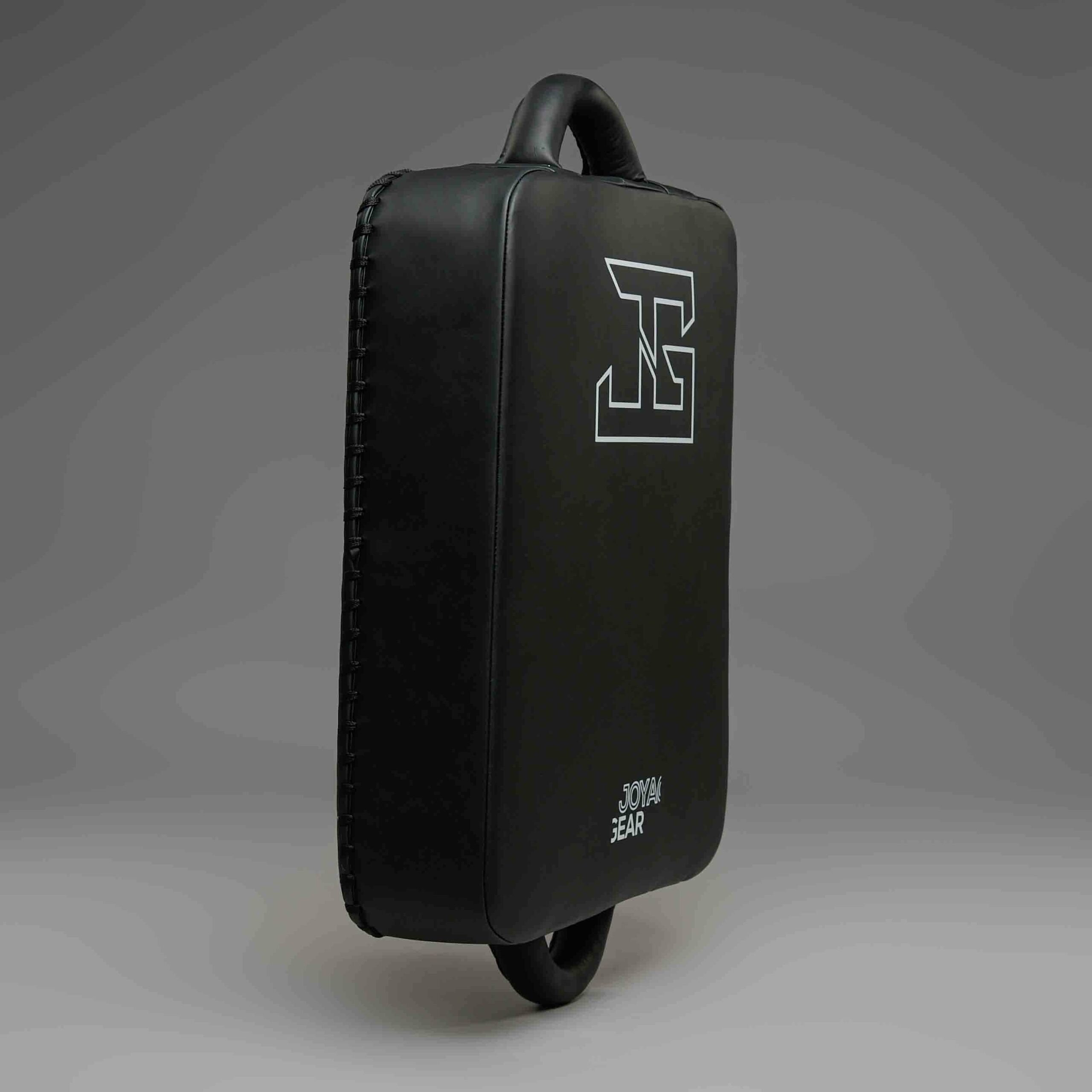 Joya Suitcase Trapkussen voor Low Kicks Joya Suitcase Trapkussen voor Low Kicks