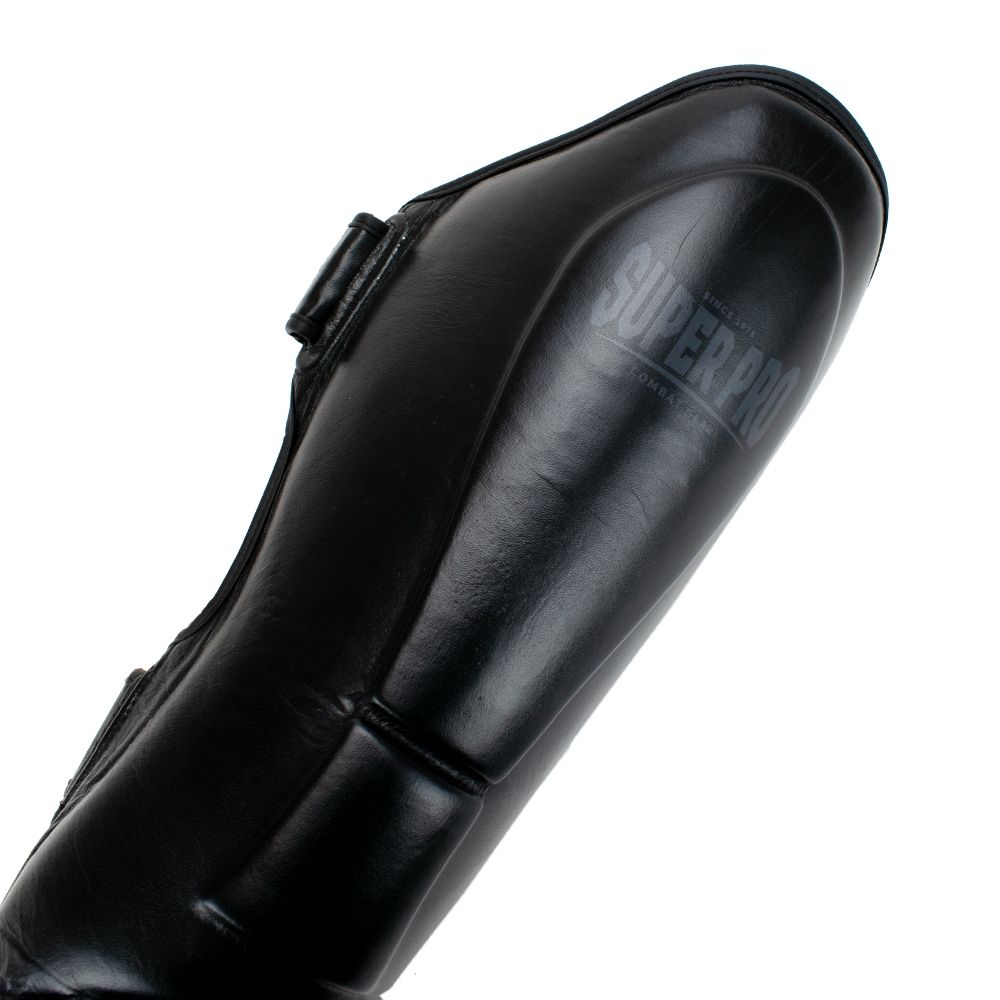 Super Pro Combat Gear Scheenbeschermer - Guardian S - Zwart Super Pro Combat Gear Scheenbeschermer - Guardian S - Zwart