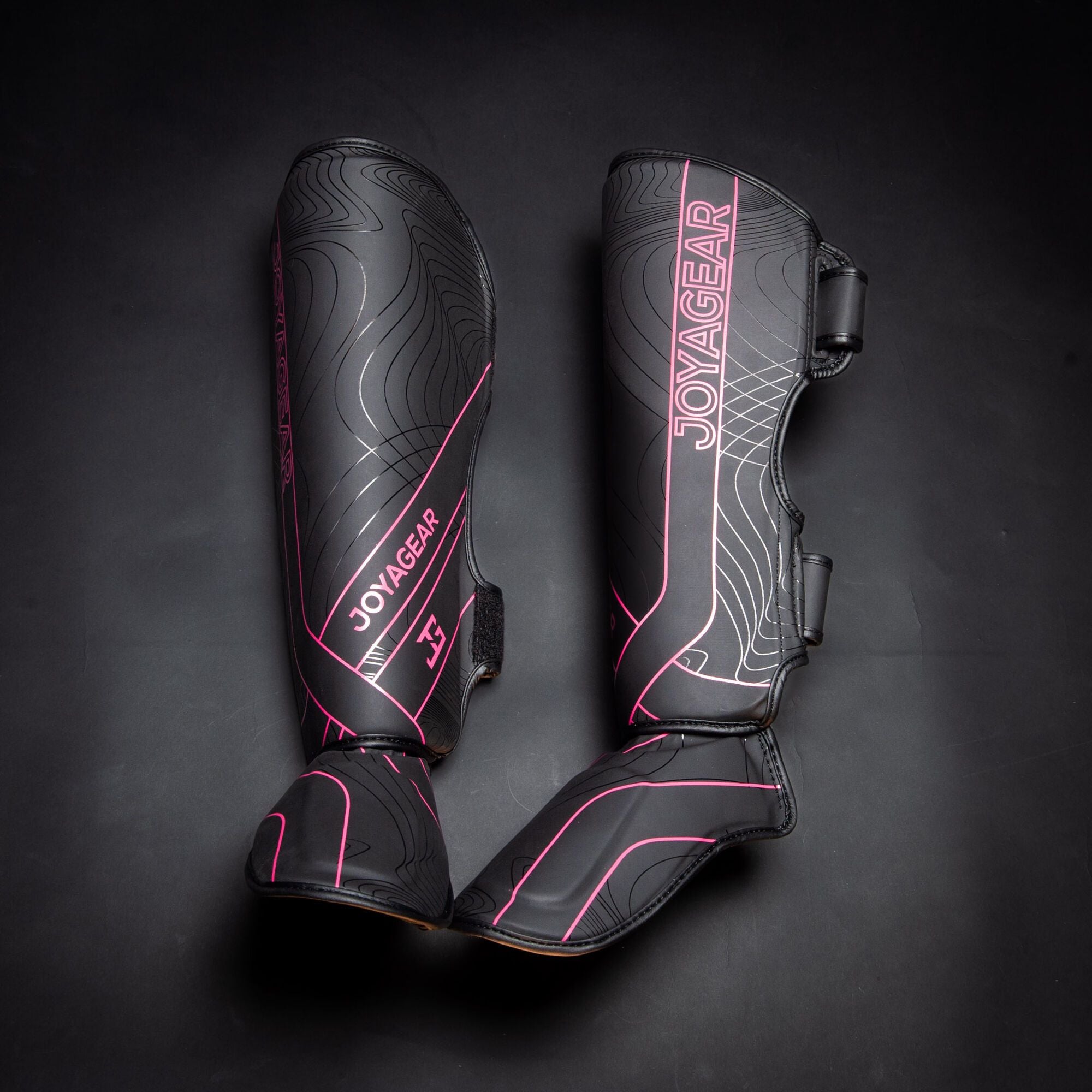 Joya Essential Scheenbeschermers Zwart Roze Joya Essential Scheenbeschermers Zwart Roze