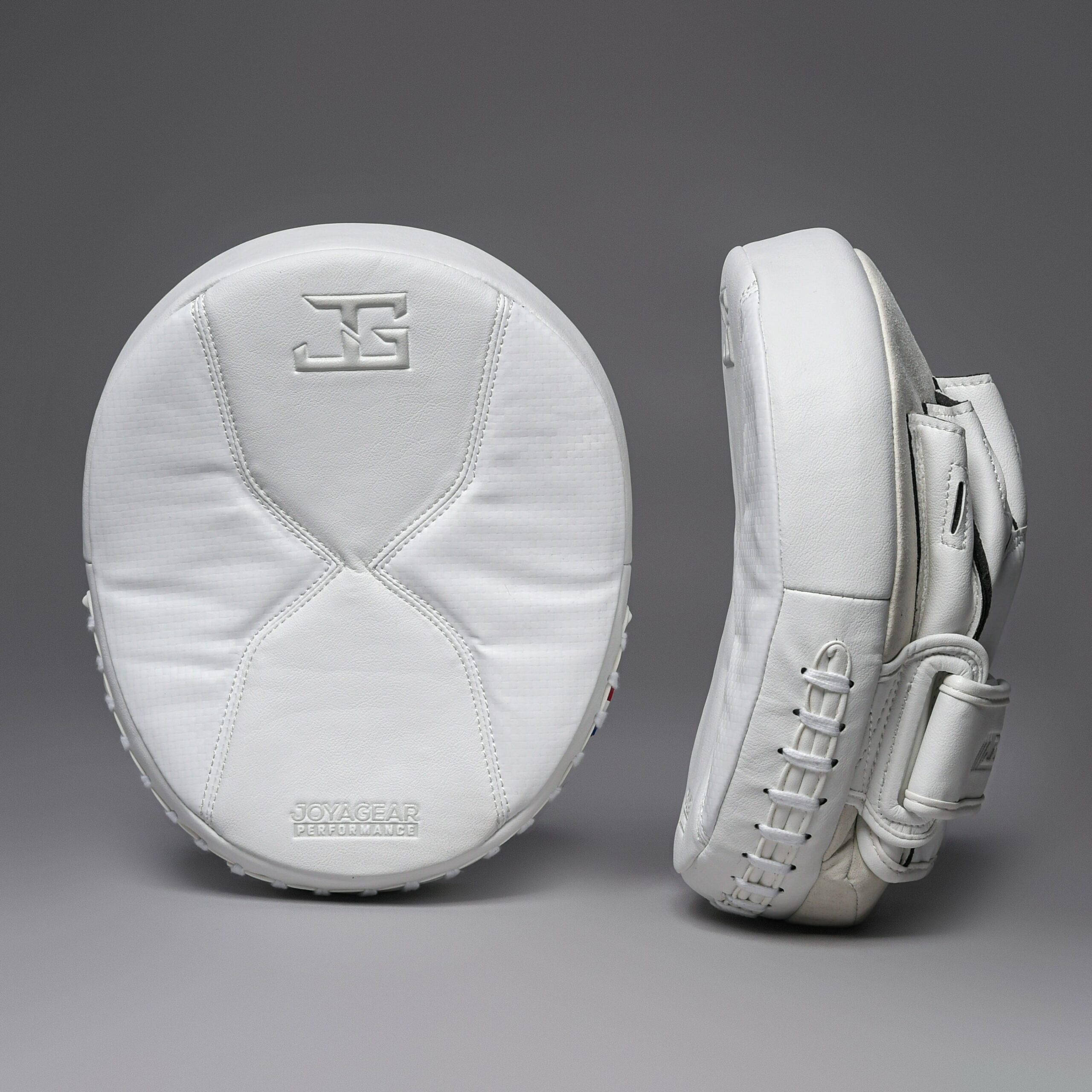 Joya Performance CM200 Handpads Wit Carbon Joya Performance CM200 Handpads Wit Carbon
