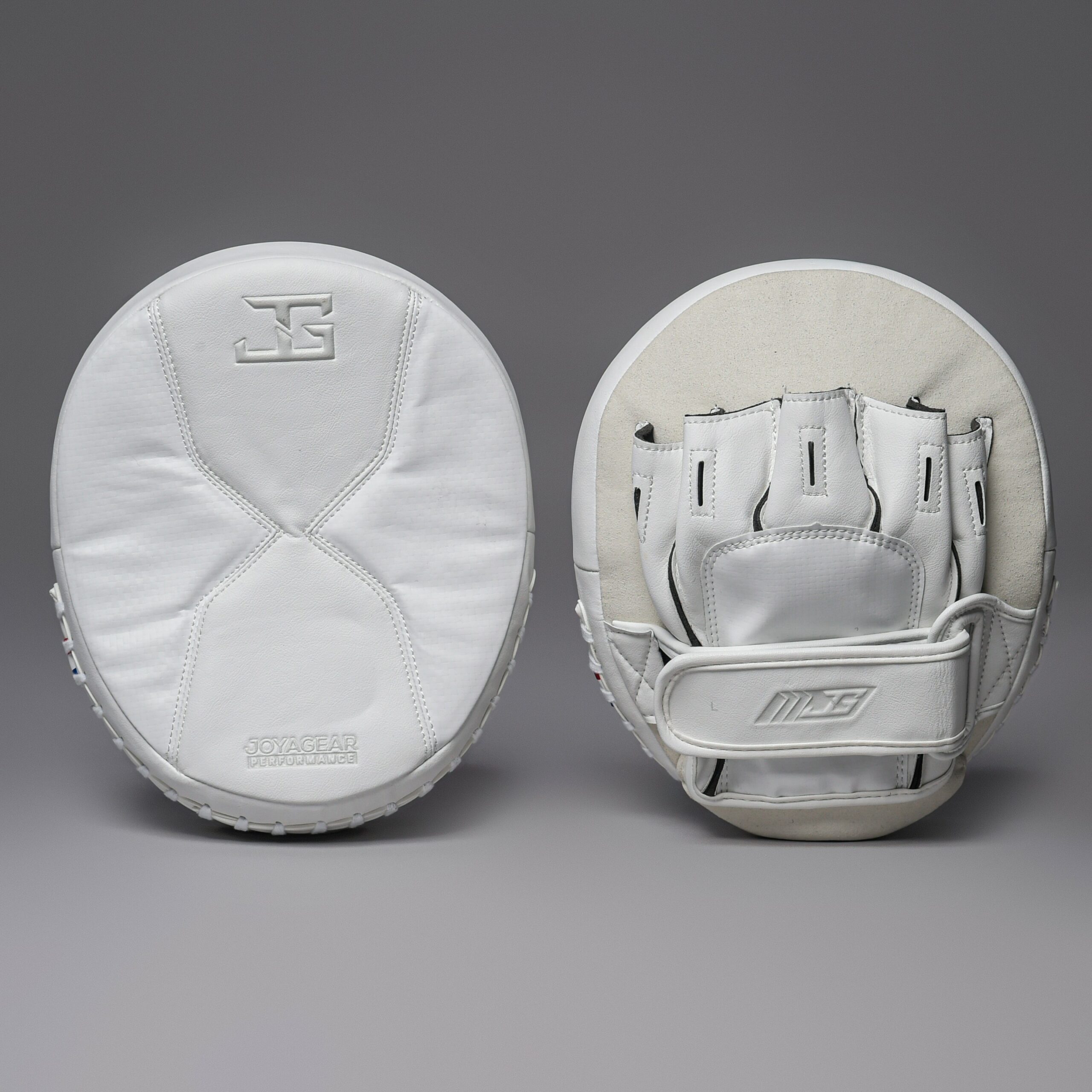 Joya Performance CM200 Handpads Wit Carbon Joya Performance CM200 Handpads Wit Carbon