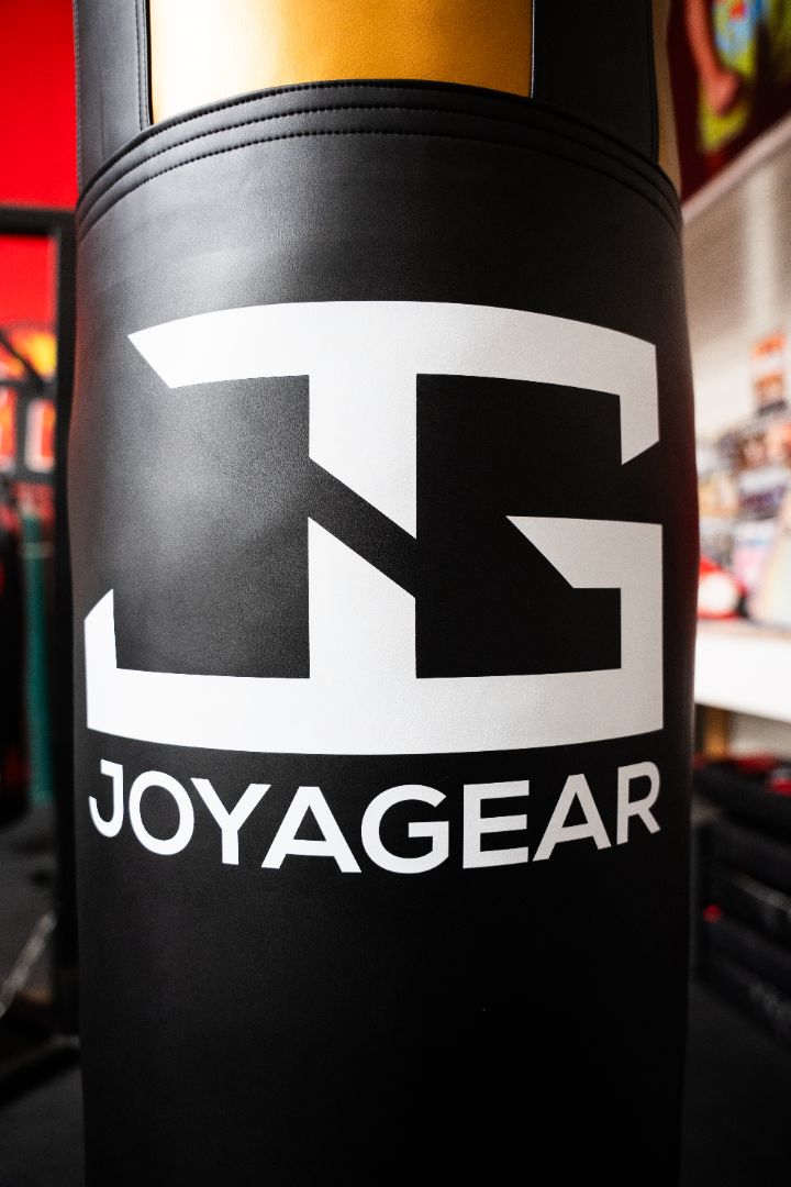 Joya Strike Bokszak Zwart Goud 150 cm Joya Strike Bokszak Zwart Goud 150 cm