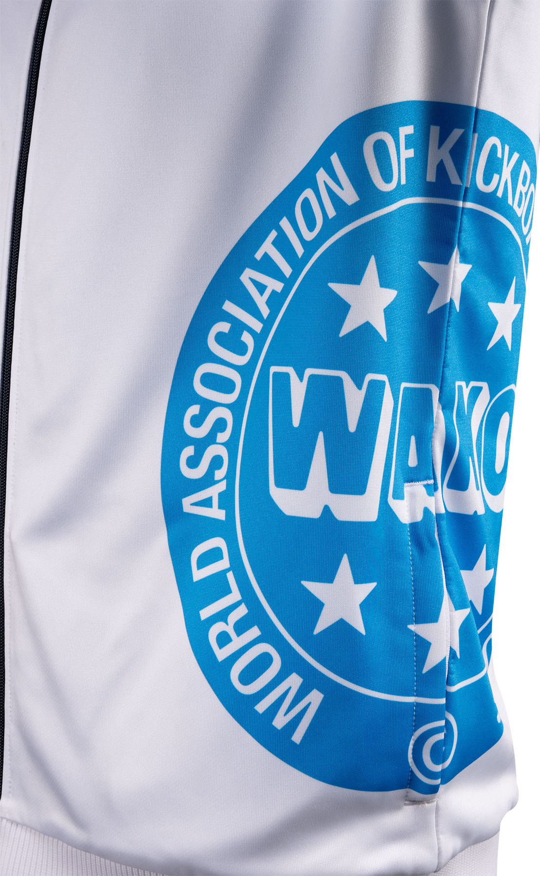 TOP TEN Trainingsjas - WAKO Territory - Wit / Blauw TOP TEN Trainingsjas - WAKO Territory - Wit / Blauw